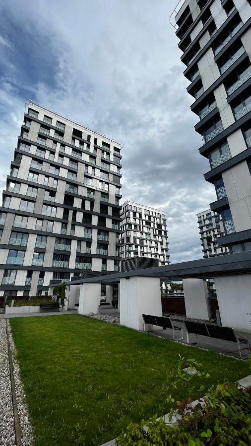 Residence Garden Tower S Balkonem, Garaz Prag Eksteriør billede